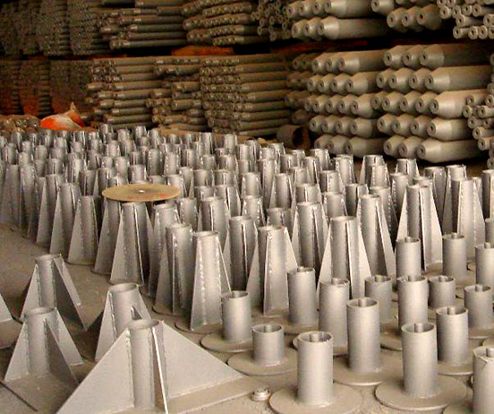 浙江钢网架支托